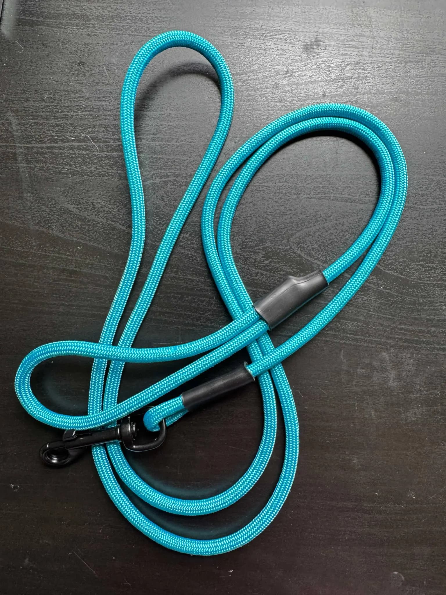 Handmade Paracord Dog Leash, Full Length
